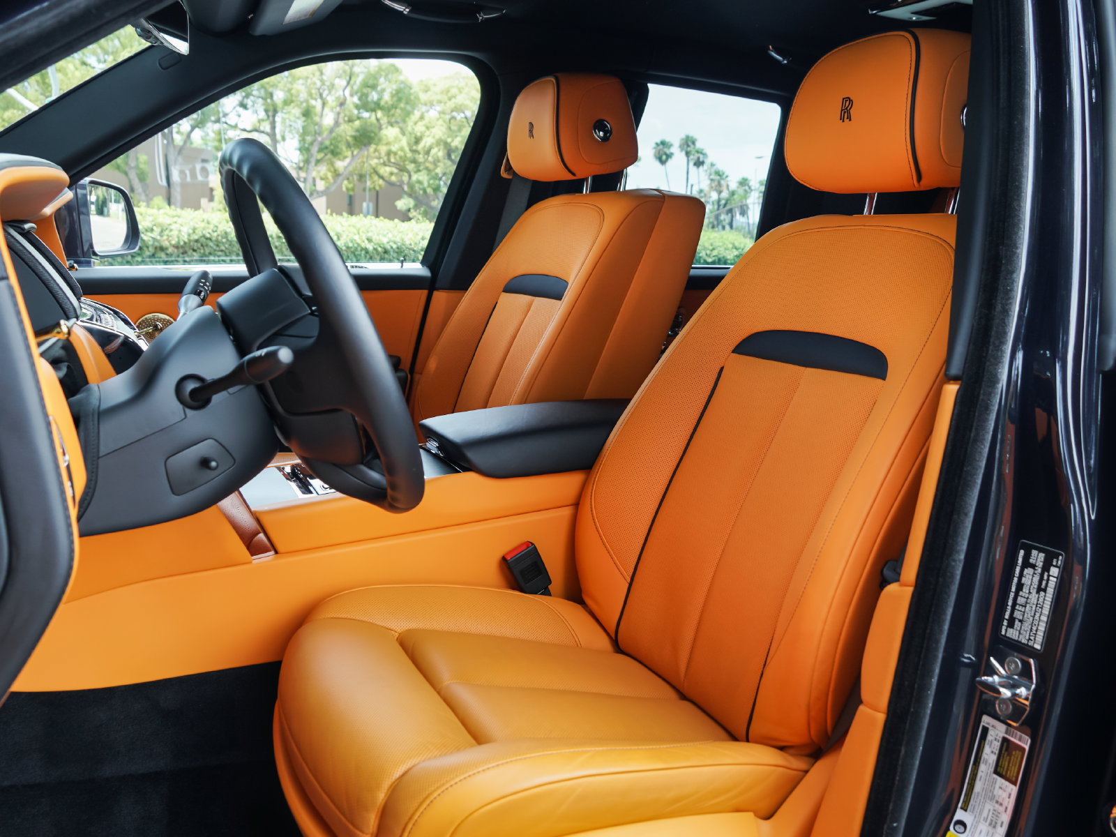 Certified 2022 Rolls-Royce Cullinan w/ Cullinan Package AWD/4WD image 20