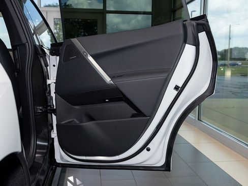 New 2025 BMW iX xDrive50 w/ Premium Package image 34