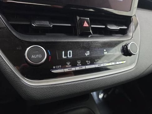 Certified 2024 Toyota Corolla LE FWD image 18