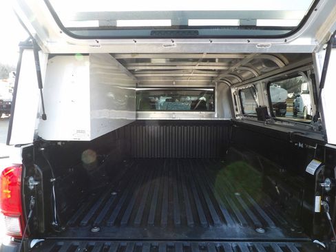 Used 2021 Toyota Tacoma SR image 46