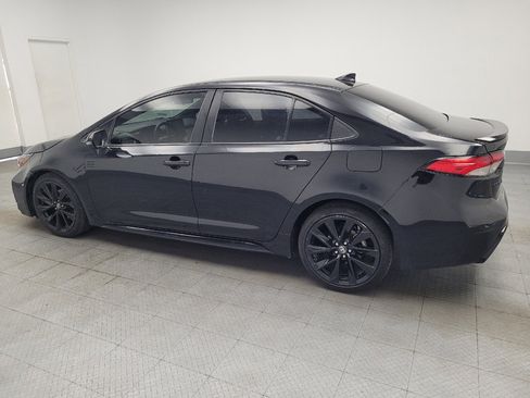 Used 2021 Toyota Corolla SE FWD image 3