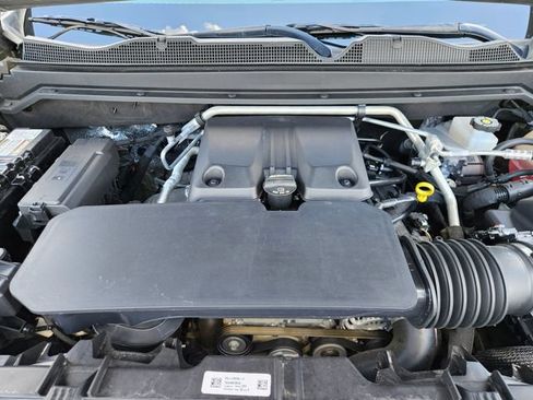Used 2024 Chevrolet Colorado Trail Boss w/ Advanced Trailering Package AWD/4WD image 22