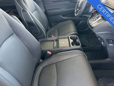 Certified 2026 Honda Odyssey Elite image 18