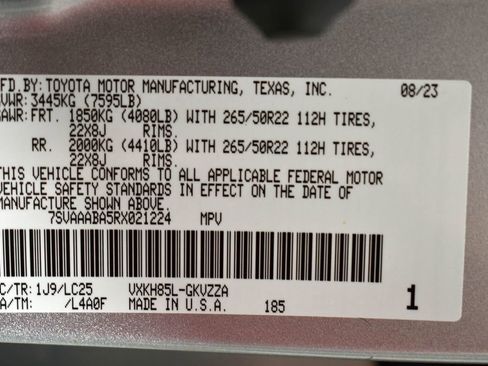 Used 2024 Toyota Sequoia Capstone AWD/4WD image 15
