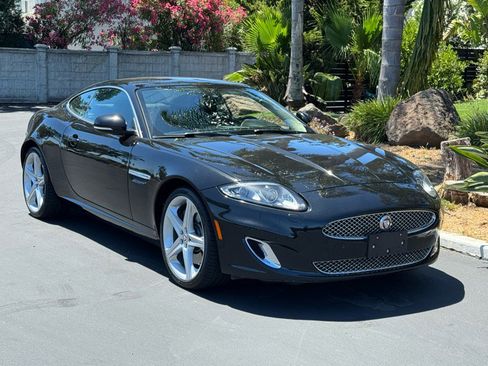 Used 2015 Jaguar XK Coupe image 4