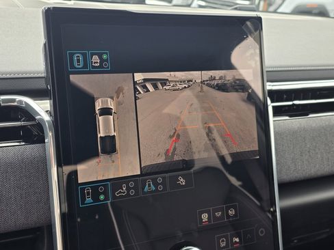 New 2026 GMC Sierra EV Elevation image 17