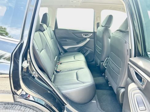 Used 2023 Subaru Forester Limited AWD/4WD image 13