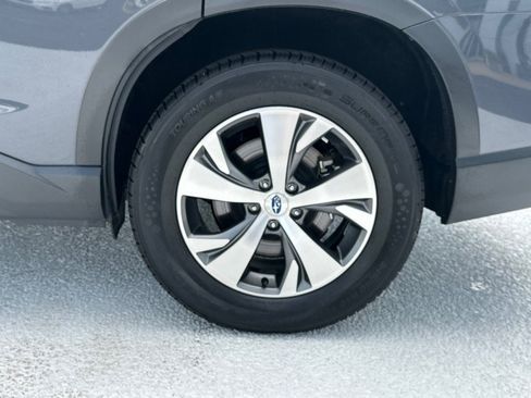Used 2023 Subaru Ascent Premium w/ Convenience Package AWD/4WD image 20