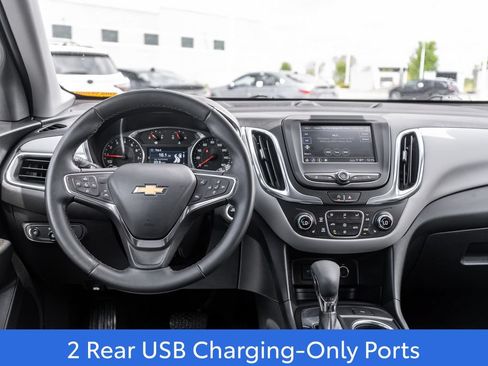 Used 2023 Chevrolet Equinox LT w/ Driver Convenience Package FWD image 16