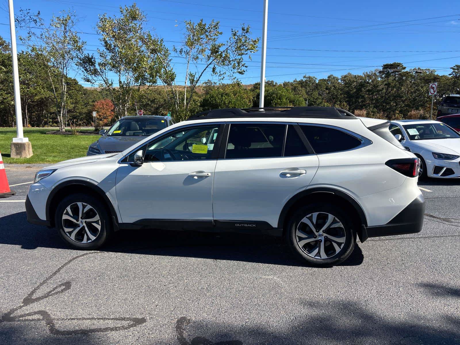 Used 2022 Subaru Outback Limited XT AWD/4WD image 6
