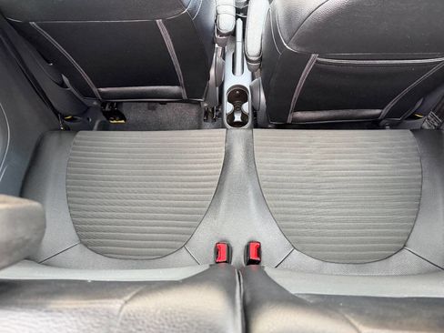 Used 2015 FIAT 500 Sport w/ Comfort/Convenience Group image 24