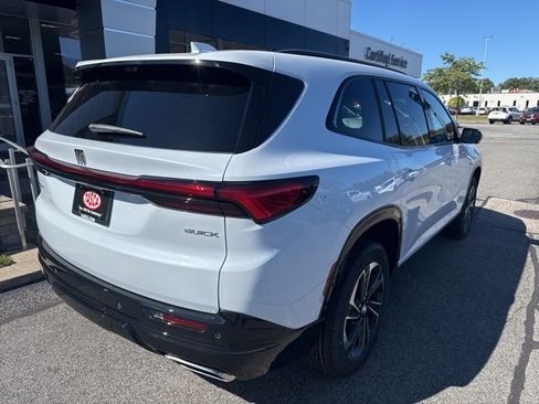 New 2026 Buick Enclave Sport Touring w/ Power Package image 9