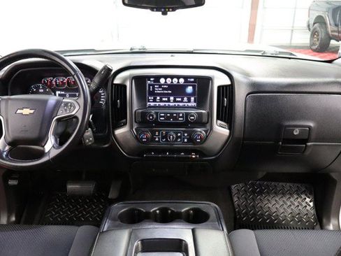 Used 2018 Chevrolet Silverado 1500 LT w/ Texas Edition RWD image 7
