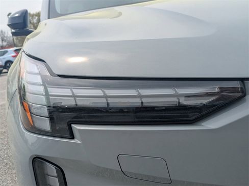 New 2025 Volvo EX90 Ultra image 10