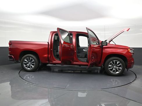 Used 2025 Chevrolet Silverado 1500 RST RWD image 29