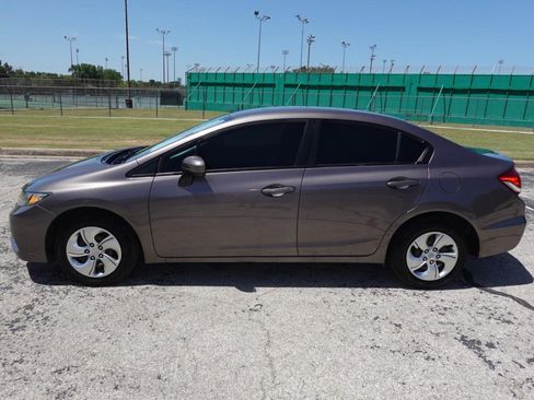 Used 2015 Honda Civic LX image 4