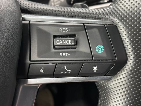 Used 2024 Mitsubishi Outlander SEL AWD/4WD image 47