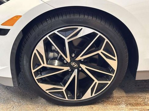 Used 2023 Hyundai Ioniq 6 SEL w/ Cargo Package image 13