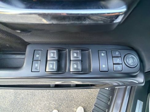 Used 2015 Chevrolet Silverado 2500 LTZ w/ Duramax Plus Package AWD/4WD image 15