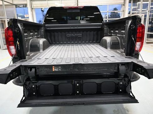 New 2026 GMC Sierra 1500 Elevation w/ Elevation Premium Package image 9