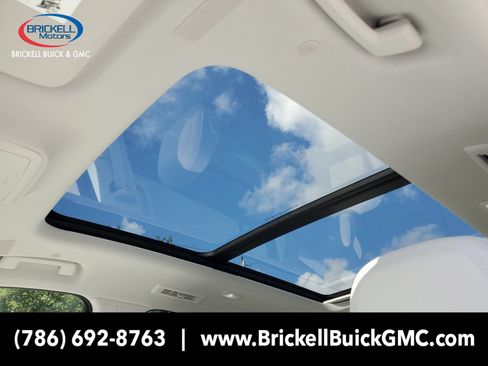 New 2026 Buick Enclave Avenir w/ Super Cruise Package FWD image 23