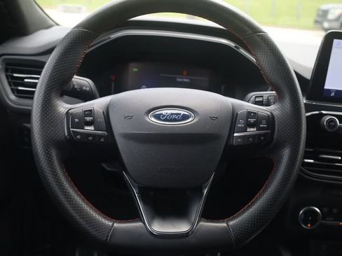 Used 2023 Ford Escape ST-Line w/ Equipment Group 301A FWD image 11