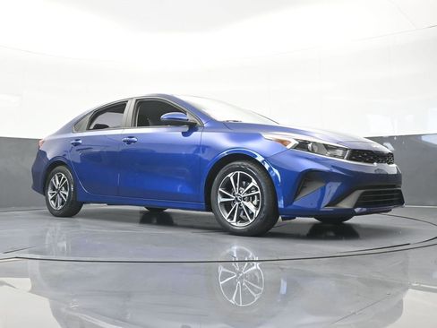 Used 2023 Kia Forte LXS FWD image 54