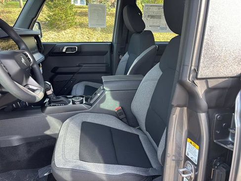 New 2025 Ford Bronco 4-Door w/ Sasquatch Package image 10