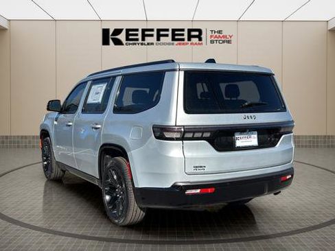 New 2026 Jeep Grand Wagoneer Limited AWD/4WD image 3