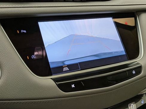 Certified 2023 Cadillac XT5 Premium Luxury w/ LPO, Floor Liner Package AWD/4WD image 15