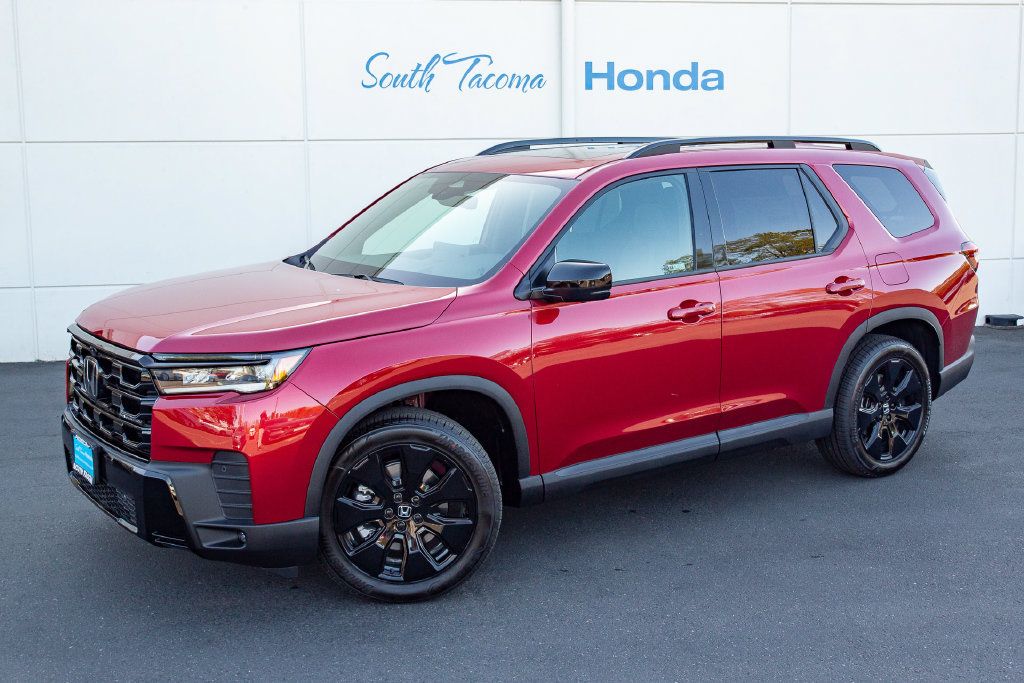 New 2026 Honda Pilot Black Edition image 2