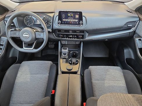 Used 2023 Nissan Rogue SV AWD/4WD image 16