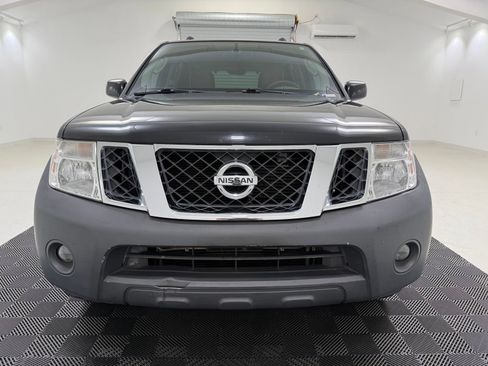 Used 2012 Nissan Pathfinder SV RWD image 2
