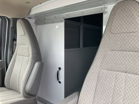 New 2025 GMC Savana 3500 w/ Power Convenience Package RWD image 35