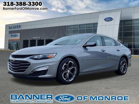 Used 2024 Chevrolet Malibu LT FWD image 1