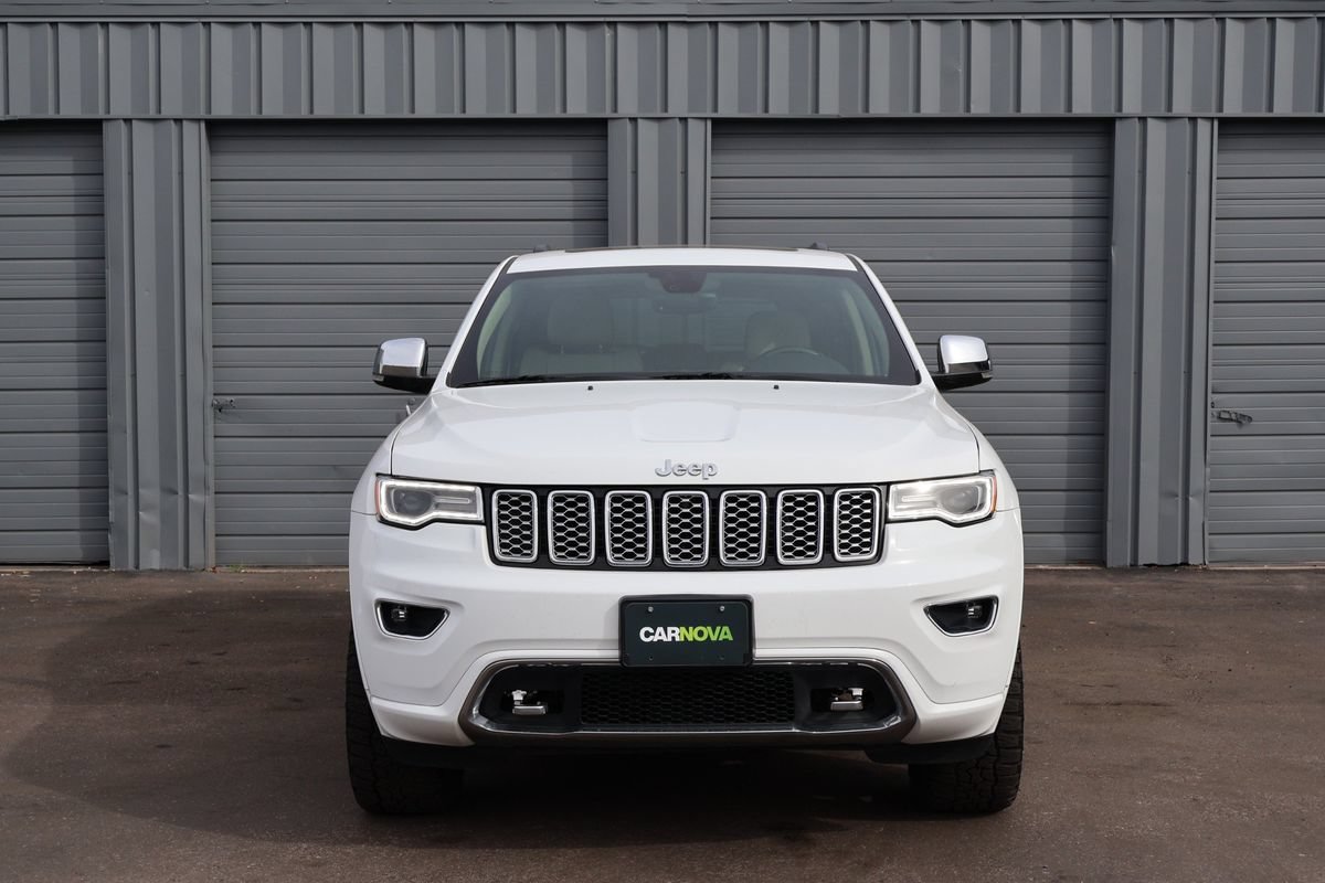 Used 2017 Jeep Grand Cherokee Overland AWD/4WD image 9