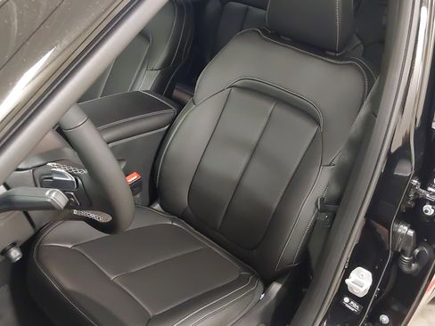 New 2025 Jeep Grand Cherokee L Limited w/ Luxury Tech Group II image 22