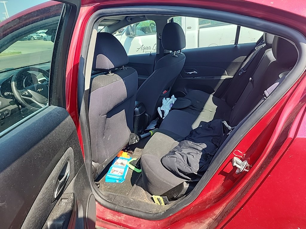 Used 2014 Chevrolet Cruze LT FWD image 18