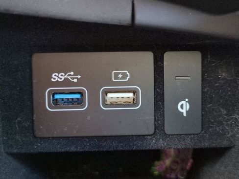 Certified 2023 Genesis GV70 2.5T w/ Select Package image 22