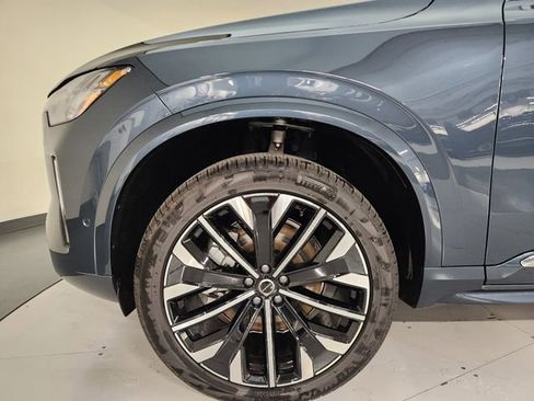 New 2026 Volvo XC90 B6 Ultra w/ Protection Package AWD/4WD image 11
