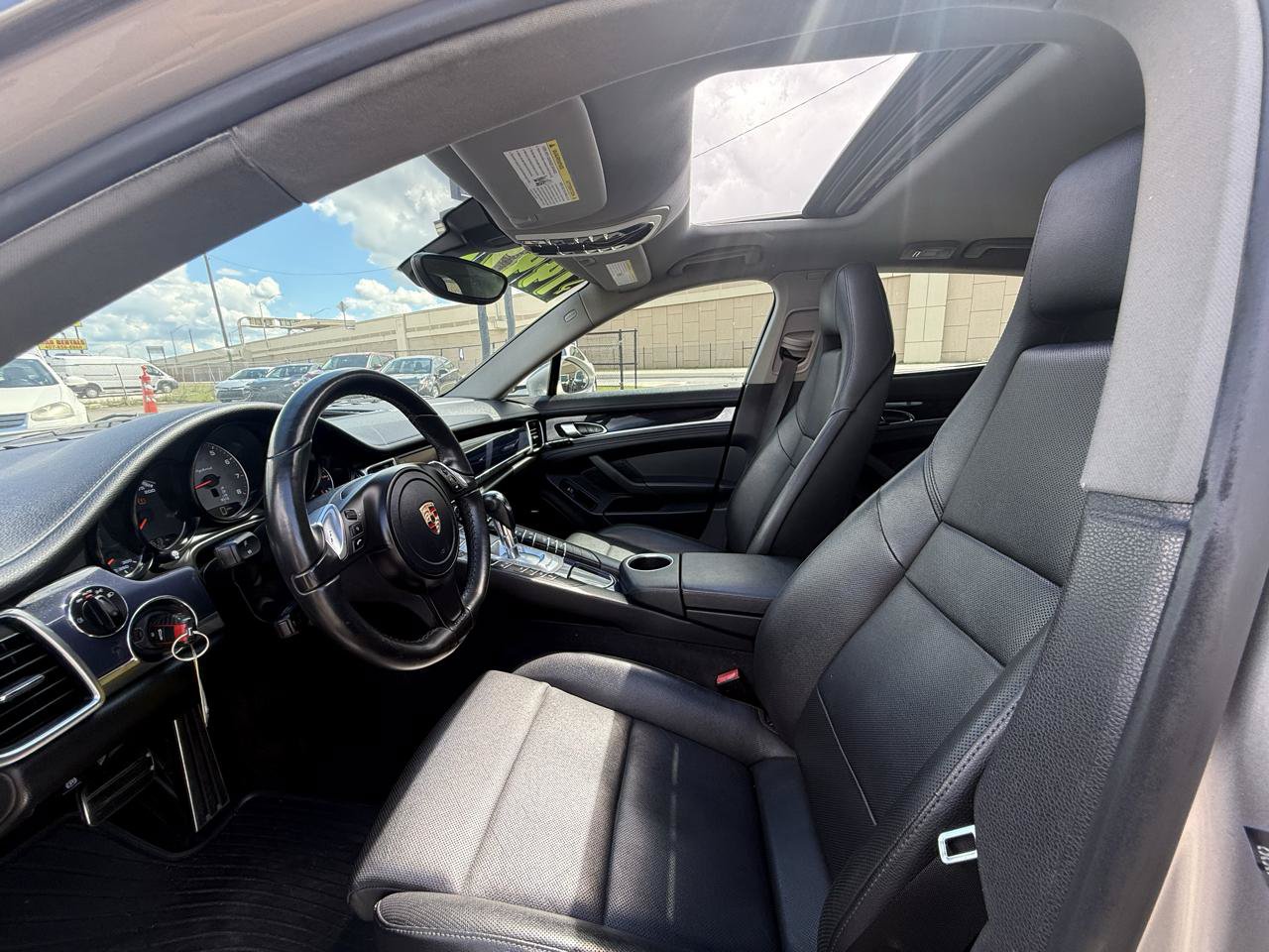 Used 2013 Porsche Panamera S RWD image 9