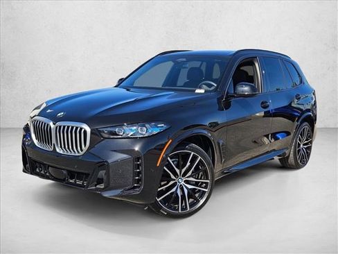 Used 2026 BMW X5 xDrive40i w/ M Sport Package image 1