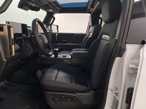 Used 2024 GMC Hummer EV 3X w/ LPO, Illumination Package image 13