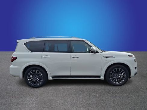 Used 2022 Nissan Armada Platinum w/ Captain's Chairs Package AWD/4WD image 4
