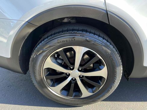 Used 2017 Kia Sorento EX w/ EX Advanced Touring Package image 70