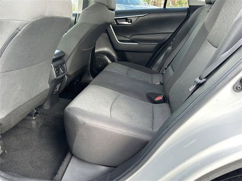 Used 2024 Toyota RAV4 XLE image 22