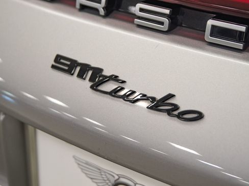 Used 2022 Porsche 911 Turbo AWD/4WD image 30