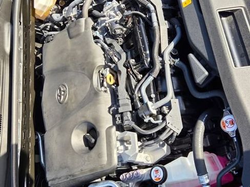 Used 2025 Toyota Camry XSE FWD image 24