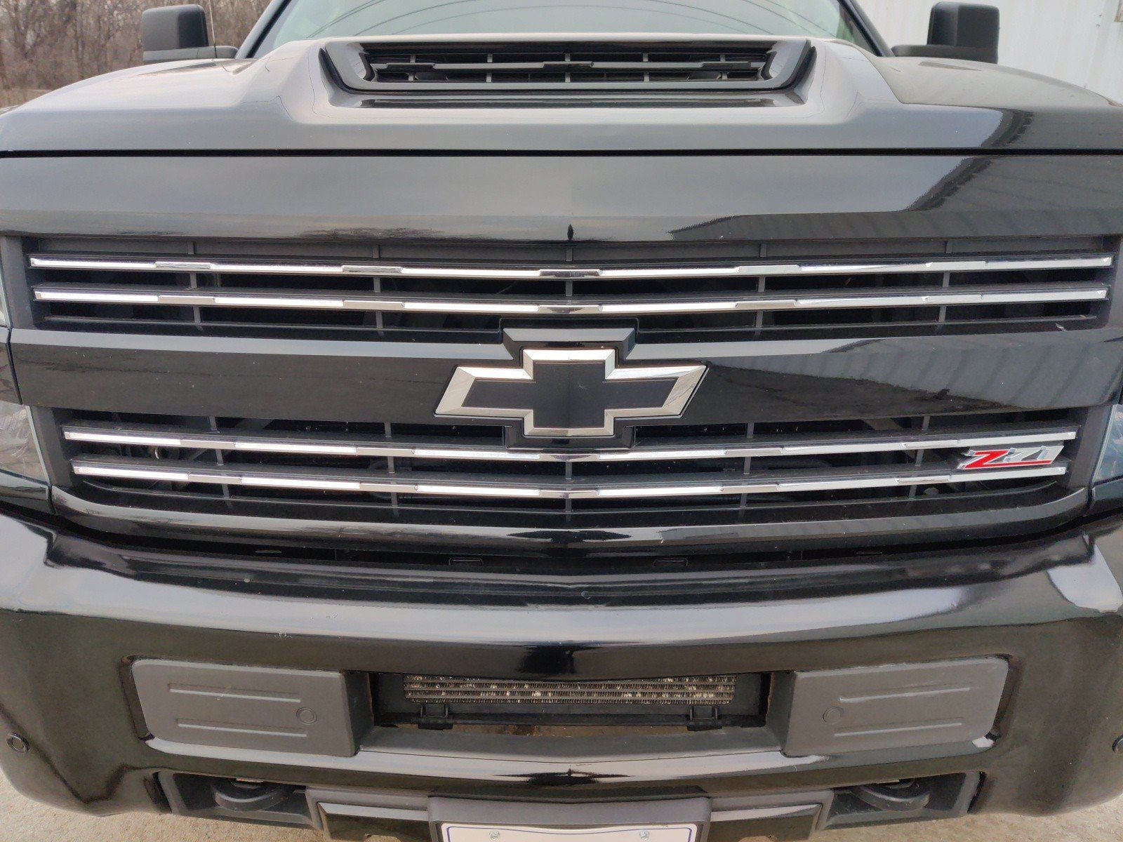 Used 2019 Chevrolet Silverado 2500 LTZ w/ Duramax Plus Package AWD/4WD image 5