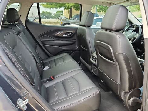 Used 2022 GMC Terrain Denali w/ Denali Premium Package AWD/4WD image 18